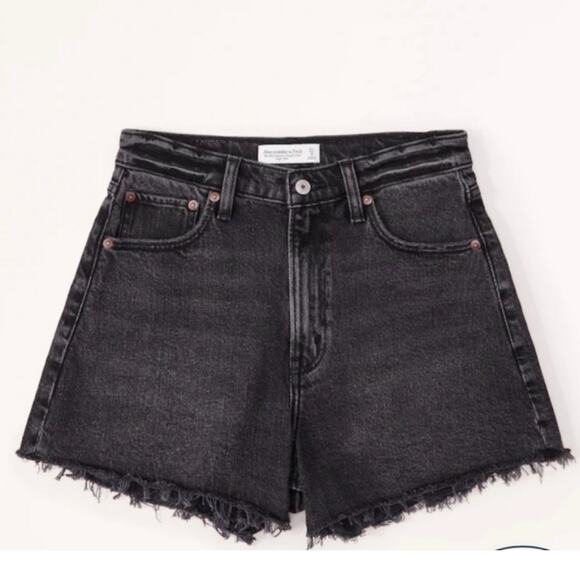 Abercrombie & Fitch Curve Love 90s Relaxed High Rise Cutoff Short Black sz 27/4 - Picture 6 of 10
